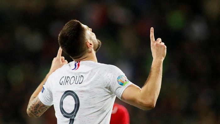 Olivier Giroud kini topskorer ketiga sepanjang masa Timnas Prancis (REUTERS/Valentyn Ogirenko) Olivier Giroud kini topskorer ketiga sepanjang masa Timnas Prancis (REUTERS/Valentyn Ogirenko)