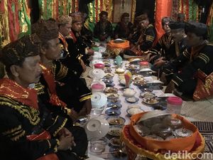 Melihat Gaya Hidup Minangkabau Tempo Dulu Melihat Gaya Hidup Minangkabau Tempo Dulu