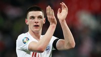 Sudah mendapatkan winger muda Wales, Daniel James, MU mungkin mengincar pemain muda lainnya. Gelandang West Ham United, Declan Rice, bisa jadi suntikan tenaga baru untuk lini tengah MU yang lesu. Foto: David Klein/Reuters