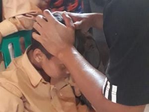 Atap Sekolah di Lombok Tengah Roboh, Guru dan Siswa Luka-luka