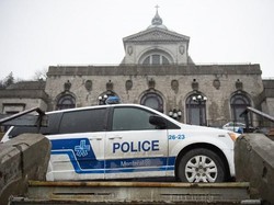 Pastor Kanada Ditikam di Depan Jemaat Saat Siaran Langsung