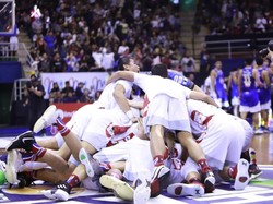 Gelar Juara Lengkapi Musim Gemilang Stapac