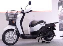 Motor Honda Buat Antar Barang