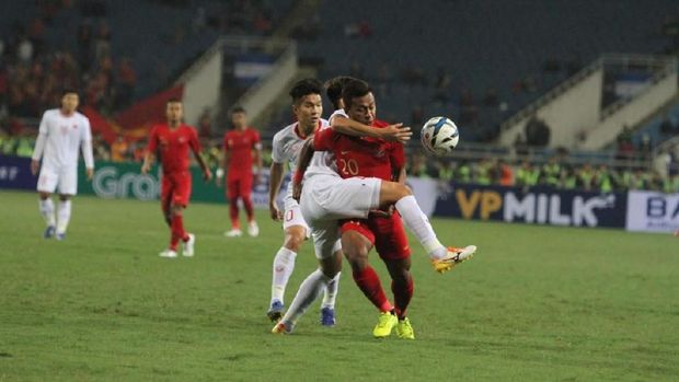 Timnas Indonesia U-23 kalah tipis dari Vietnam.