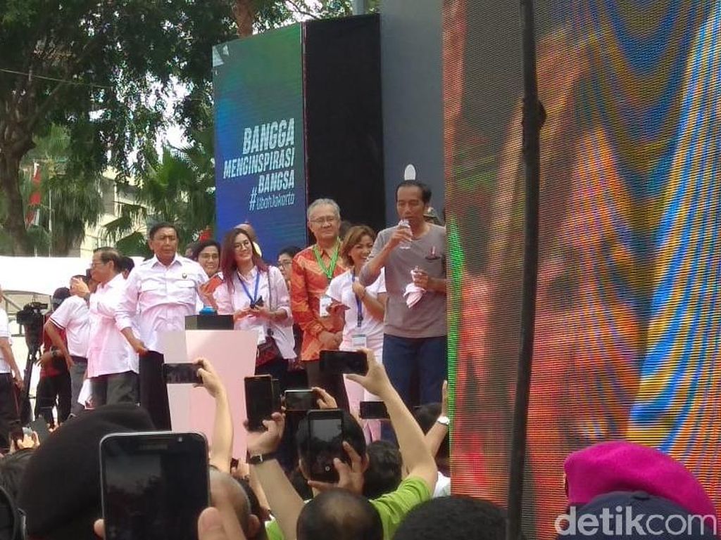 Pesan Jokowi ke Warga: MRT Ini Budaya Baru, Antre, Jangan Asal Buang Sampah! Pesan Jokowi ke Warga: MRT Ini Budaya Baru, Antre, Jangan Asal Buang Sampah!