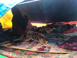 Warga Masih Tinggal di Pengungsian Pasca-tanggap Darurat Gempa Solok