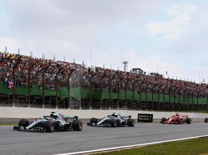 Ferrari Masih Jauh dari Mercedes, Cuma Bottas yang Bisa Saingi Hamilton
