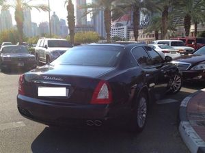 Bikin Melongo! Parkiran Mobil di Kampus Dubai Isinya Bentley dkk Bikin Melongo! Parkiran Mobil di Kampus Dubai Isinya Bentley dkk