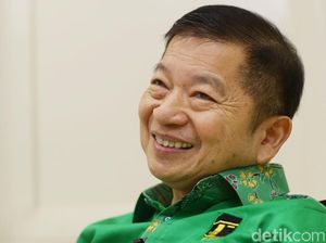 Suharso Monoarfa Deklarasikan Diri Maju Jadi Ketum PPP Suharso Monoarfa Deklarasikan Diri Maju Jadi Ketum PPP