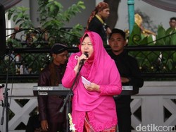 Pesan Risma ke Orang Tua: Jangan Marahi Anak yang Tak Mau Sekolah