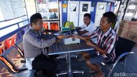 Melihat Pelayanan Samsat Apung di Kapal Bahtera Seva III