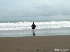 Banjir Rob Melanda Pantai Selatan Kebumen