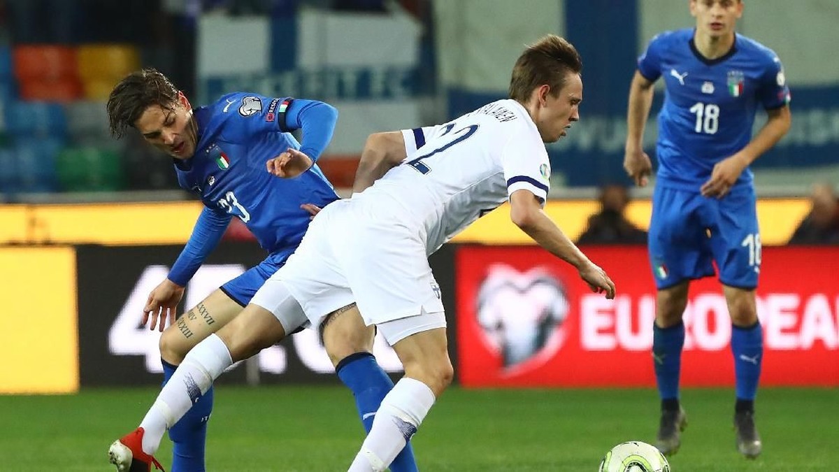 Italia menang 2-0 atas Finlandia. (Foto: Marco Luzzani/Getty Images)