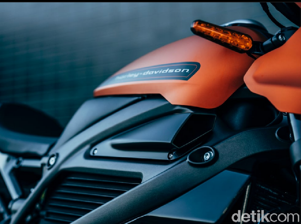 Harley-Davidson Rayakan Produksi ke-5 Juta Unit! Harley-Davidson Rayakan Produksi ke-5 Juta Unit!