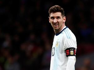 Kecaman Warga Argentina ke Messi Bikin Sang Anak Bingung
