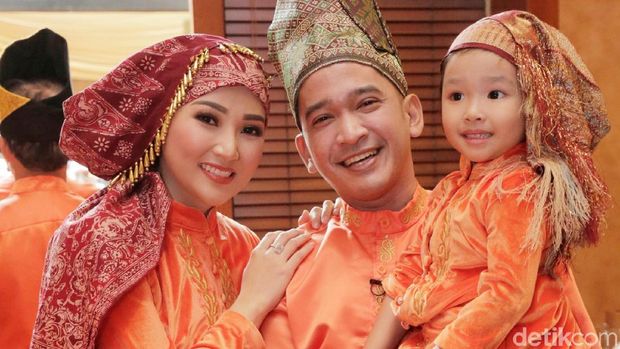 Cerita Sarwendah Cek Kamar Bersalin di Singapura Jelang Melahirkan