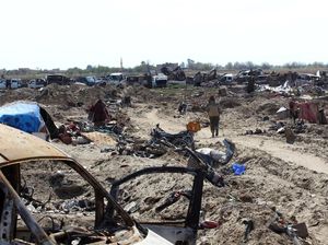 Kalah Total, Para Militan ISIS Keluar dari Terowongan Persembunyian