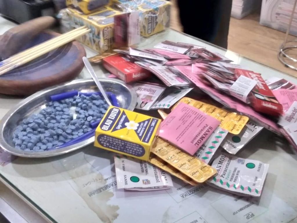 Kandungan Ekstasi Palsu di Tamansari: Paracetamol hingga Blauw Kandungan Ekstasi Palsu di Tamansari: Paracetamol hingga Blauw