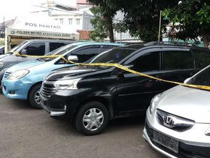 Otaki Pencurian Mobil Modus Rental, Seorang Wanita Diburu Polisi