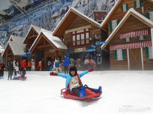 Bunda, Yuk Coba Wahana Permainan Seru di Trans Snow World Bekasi Bunda, Yuk Coba Wahana Permainan Seru di Trans Snow World Bekasi