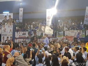 Sandiaga Berpantun: Orang Asing Dikasih Kerja, Rakyat Nganggur kok Cuek Aja