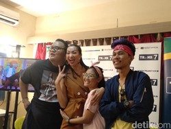 Morning Show Trans7 Kolaborasi Komika-Model Cantik, Bikin Segar Pagi Hari