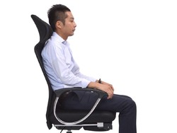 Kursi Kerja Impian Para Karyawan, Bisa Berubah Jadi Tempat Tidur Siang