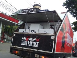 Viral Kotak Suara Diangkut Mobil Sampah, KPU Makassar Beri Penjelasan