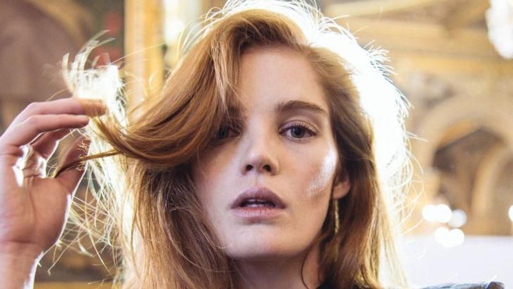 5 Fakta Si Seksi Alexina, Victorias Secret Angel Berambut Merah Pertama 5 Fakta Si Seksi Alexina, Victorias Secret Angel Berambut Merah Pertama