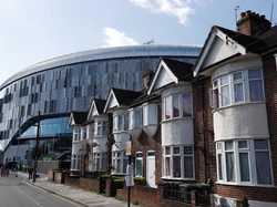 Setelah ditunda selama enam bulan, stadion baru Tottenham Hotspur akhirnya bisa digunakan. Spurs sebelumnya berkandang di White Hart Lane sejak 1899. (Paul Childs/Action Images via Reuters)