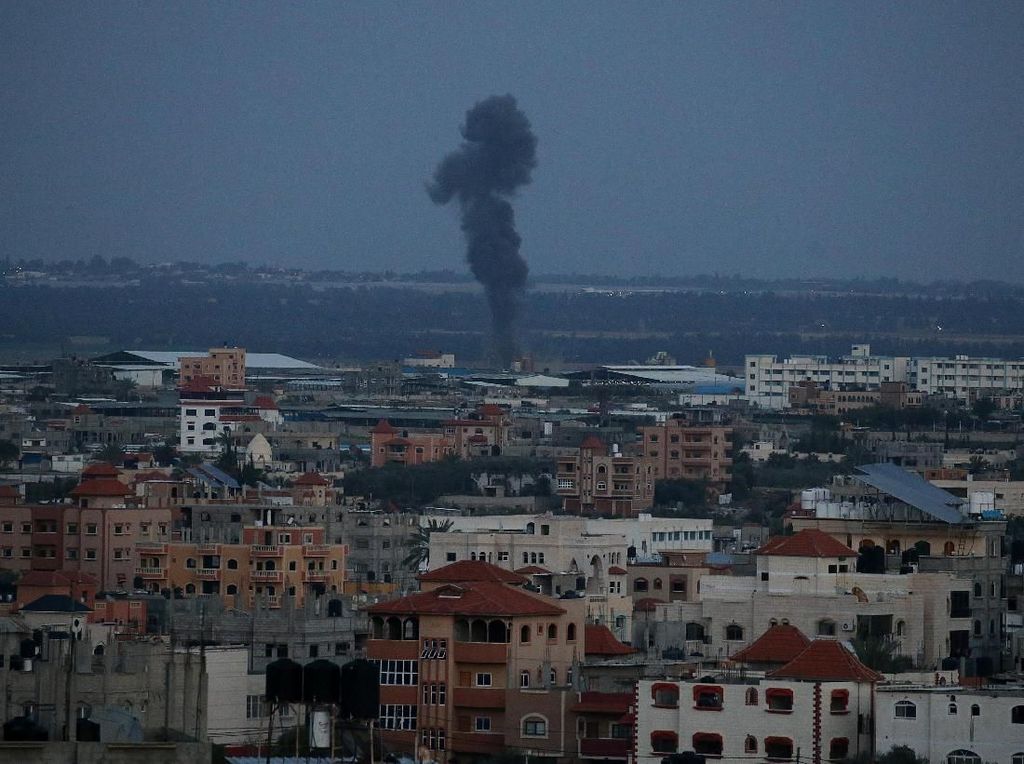 Warga Israel di Perbatasan Gaza Tak Terima Gencatan Senjata Warga Israel di Perbatasan Gaza Tak Terima Gencatan Senjata