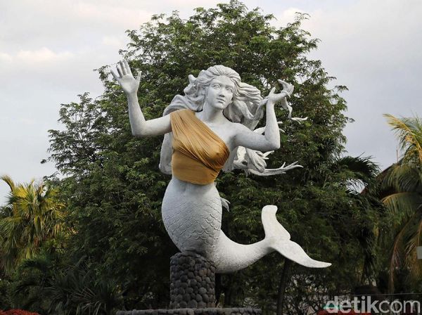 Tak Lagi Telanjang, Ini Penampakan Putri Duyung Ancol Ditutup Kemben