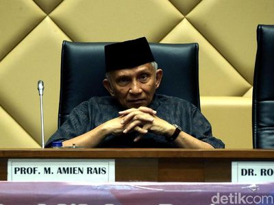 Bahas DPT Pemilu 2019, Begini Ekspresi Serius Amien Rais