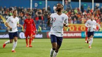 Raheem Sterling melengkapi pesta gol Inggris dengan mencetak gol pada menit ke-80. Foto: Carl Recine/Action Images via Reuters
