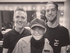 Hore! Kolaborasi HONNE dan RM BTS Resmi Rilis Besok