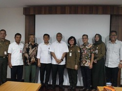 Rini Rombak Jajaran Direksi Perum Perhutani