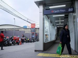 Tiket MRT Cuma Setengah Harga Selama April Tiket MRT Cuma Setengah Harga Selama April
