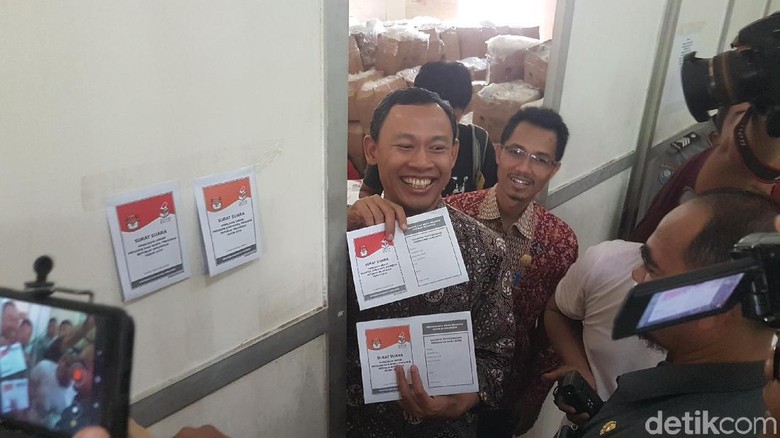 KPU Undang 33 Negara untuk Pantau Pemilu 2019 KPU Undang 33 Negara untuk Pantau Pemilu 2019