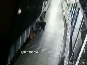 Tak Berfungsi Optimal, Skybridge Tirtonadi Solo Jadi Lokasi Mesum Tak Berfungsi Optimal, Skybridge Tirtonadi Solo Jadi Lokasi Mesum