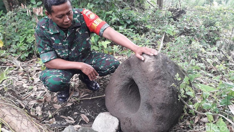 Jaladwara Diduga dari Abad 7 M Ditemukan di Lereng Merapi