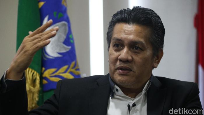 Gusti Randa, anggota komite eksekutif PSSI (Rengga Sancaya/detikSport) Gusti Randa, anggota komite eksekutif PSSI (Rengga Sancaya/detikSport)