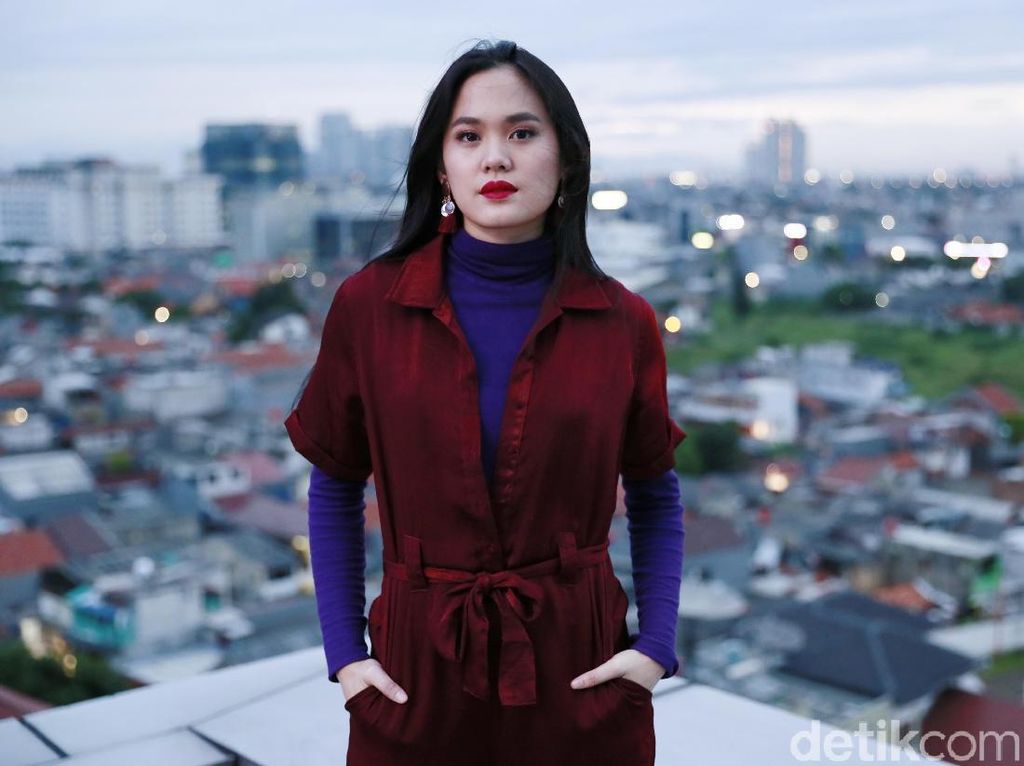 Buntu Tulis Lagu, Sheryl Sheinafia Tercerahkan oleh Ed Sheeran Buntu Tulis Lagu, Sheryl Sheinafia Tercerahkan oleh Ed Sheeran