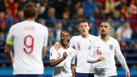 Ini jadi kemenangan telak kedua secara beruntun yang dibukukan Inggris. Di laga sebelumnya, mereka menang 5-0 atas Republik Ceko. Foto: Carl Recine/Action Images via Reuters