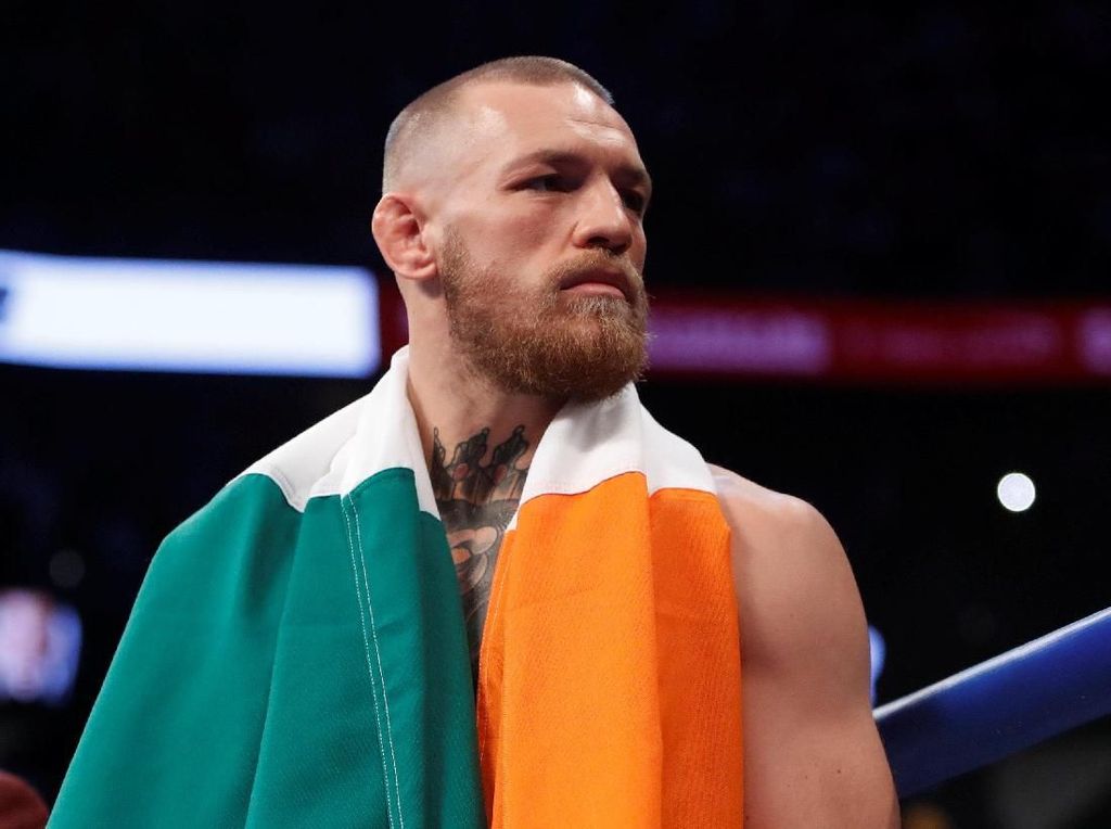 McGregor Hina Khabib dan Usman, Bawa-bawa Celana Dalam McGregor Hina Khabib dan Usman, Bawa-bawa Celana Dalam