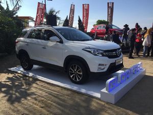 Ini Dia SUV Baru China Glory 560 Si Penantang Rush-Terios Ini Dia SUV Baru China Glory 560 Si Penantang Rush-Terios