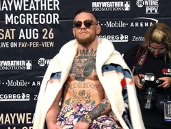 Sebelum Isyaratkan Batal Pensiun, McGregor Ejek Agama Istri Khabib