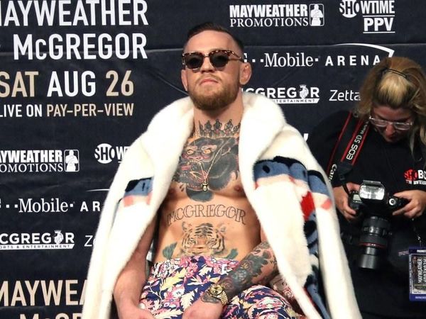 Conor McGregor Pensiun dari MMA, Lihat Gaya Mewahnya Pakai Gucci