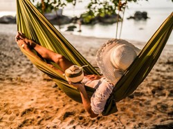 Cara Pakai Hammock dan Jenis-jenisnya untuk Libur Lebaran