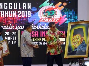 JK Buka Pameran Produk Unggulan Narapidana