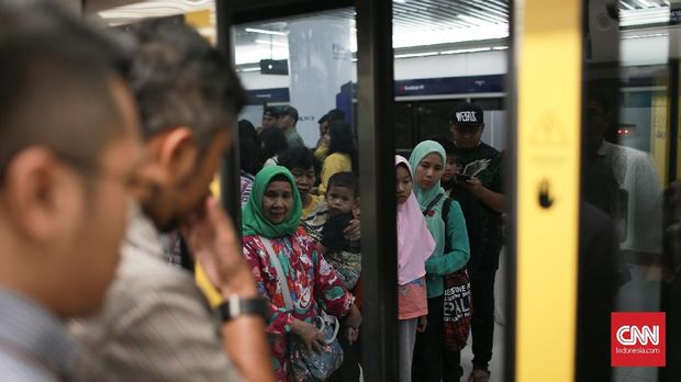 Subsidi MRT Demi Bujuk Warga Gunakan Transportasi Publik